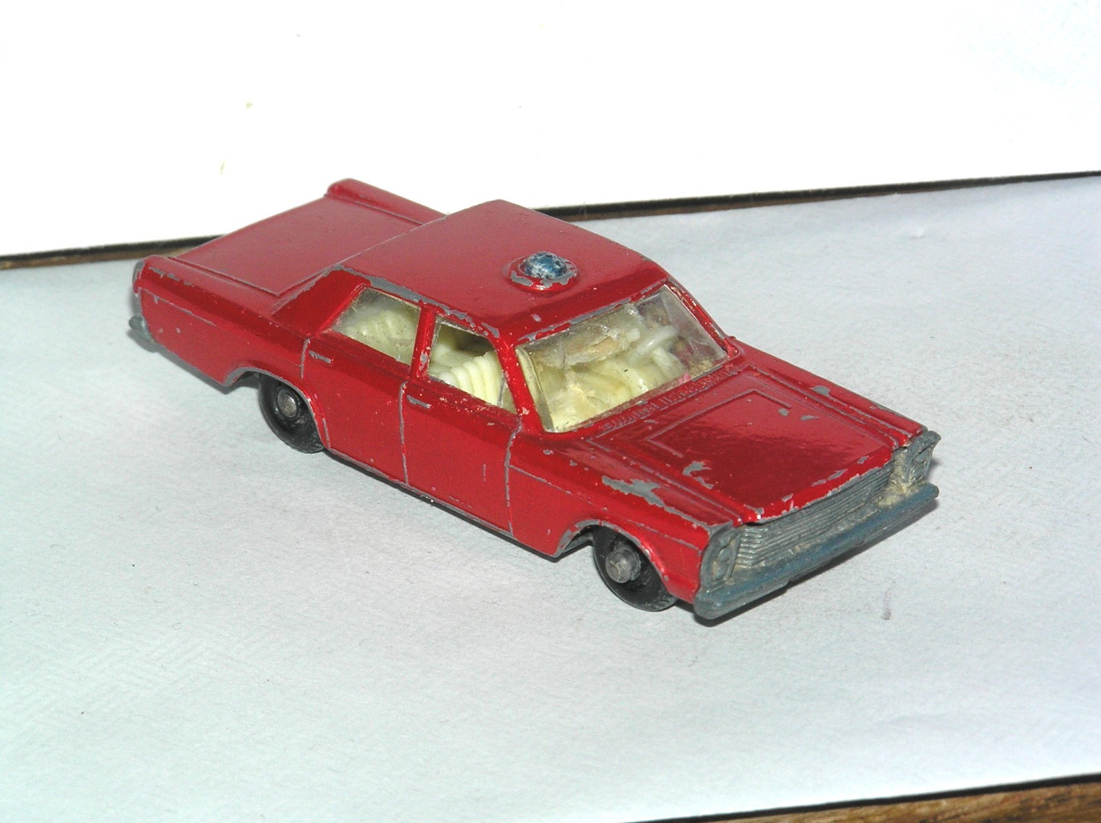 Vintage Matchbox Lesney #59 Ford Galaxie FIre Chief  **RED LIGHT SPECIAL**