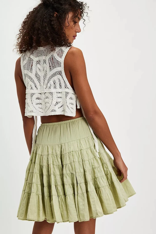 Free People 多层纯色 Midi 裙水洗鼠尾草尺寸 M 全新带标签 98 美元 — 第 4/4 张图片