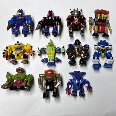 Lot of 11 Vintage 1990's Galoob Micro Machines Z-Bots Robot Action