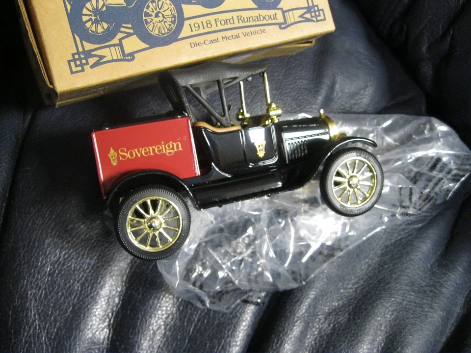 ERTL 1918 FORD RUNABOUT Die Cast Metal Vehicle Sovereign Bank Foto 2 de 4