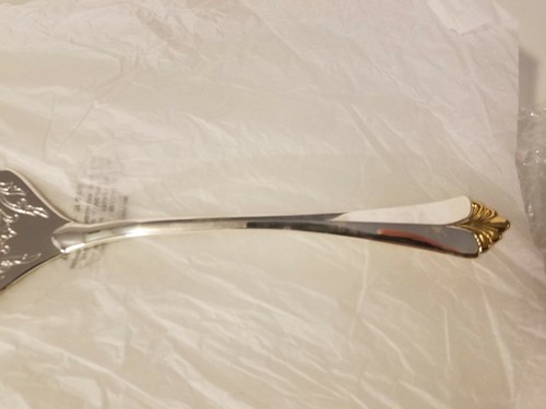 Royal Limited Silver Plate Lasagna Server With Gold Accent 11 3/4" Long - Picture 4 of 9