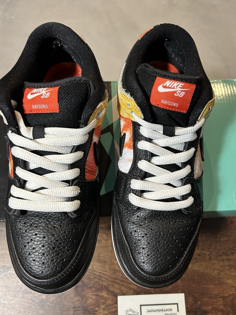 スニーカー Nike TD SB Dunk Low \"Tie-Dye Raygun\" Nike SB Dunk Low Raygun Tie-Dye White Men's - BQ6832-101 - US