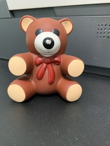squeaky bear