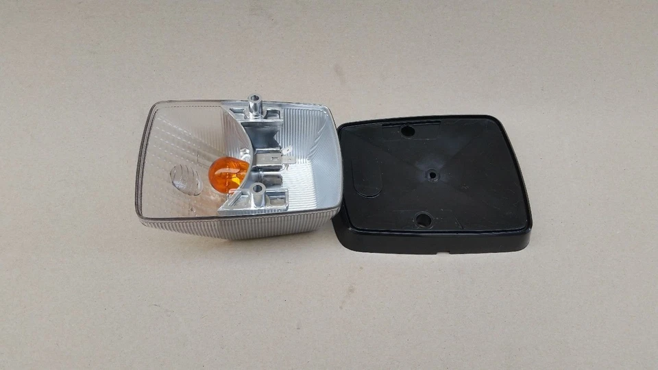 SEÑAL DE GIRO ORIGINAL MERCEDES CLASE G W463 G500 G550 G55 G63 G65 A463 906 00 42 Foto 4 de 4