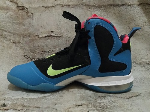 Size 9.5 - Nike LeBron 9 South Coast - Picture 6 of 11