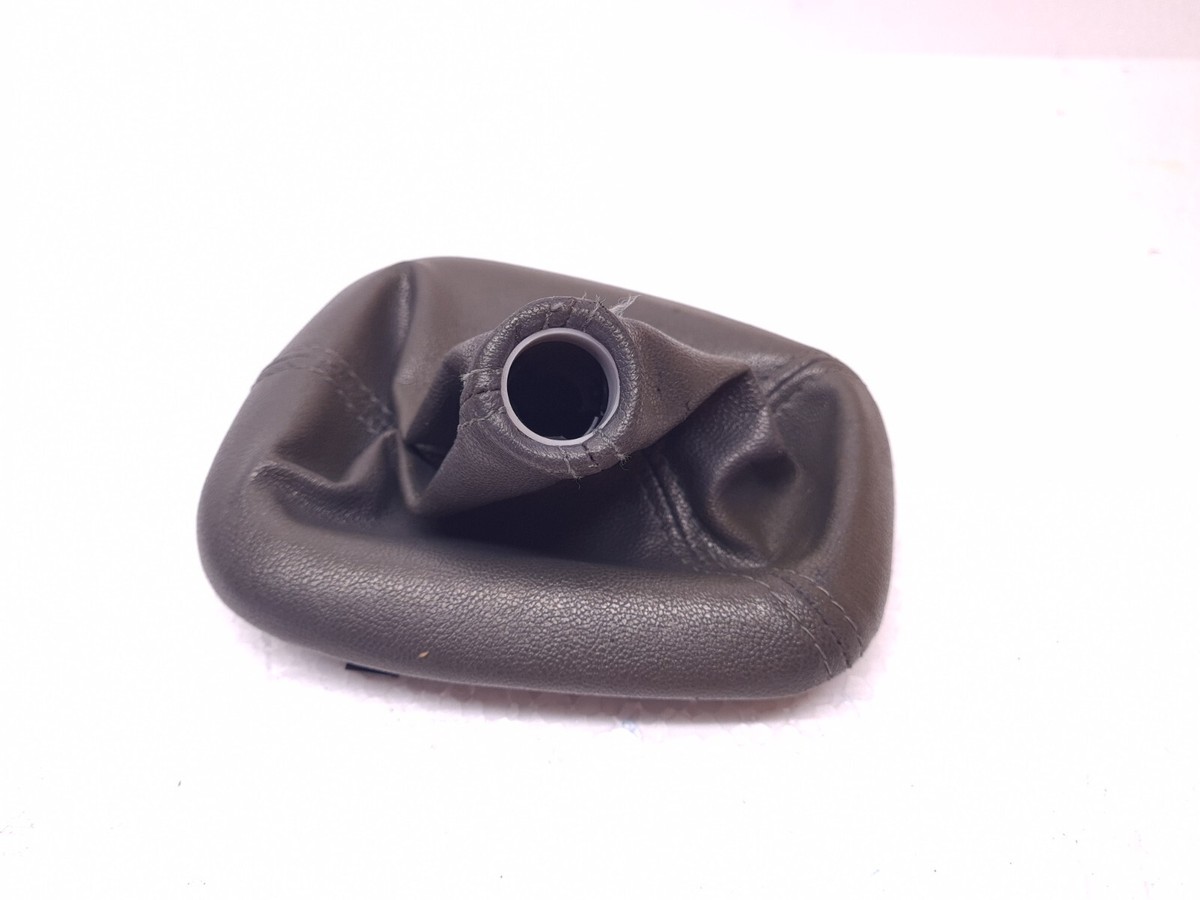Volvo V40 S40 2003 Gear lever shifter trim leather knob 30809837