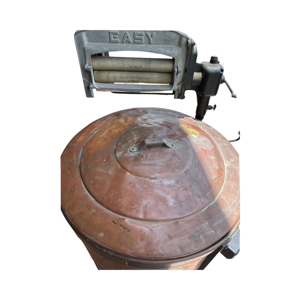 Antique Easy copper drum washing machine 1912. Syracuse Washing