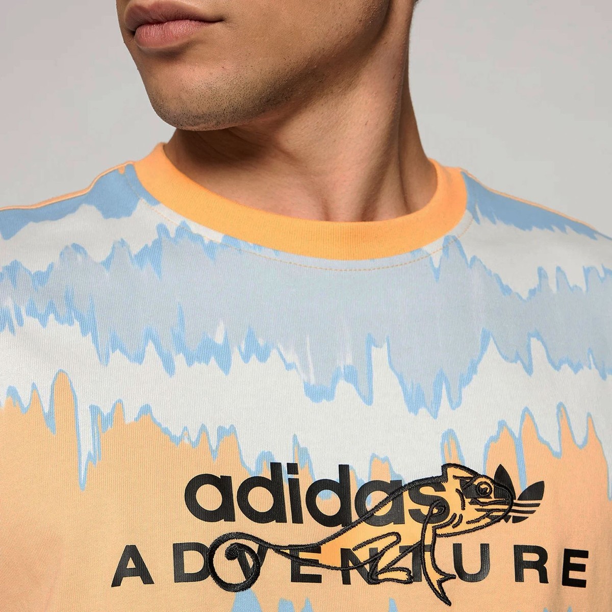 Adidas Originals Adventure AOP Chameleon Lizard T-Shirt Allover
