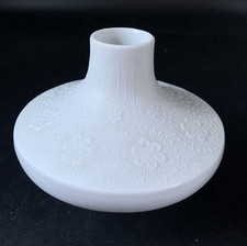 Bisquit Porzellan Vase; Edelstein Bavaria; Blumen Relief Dekor; D12cm, H9cm