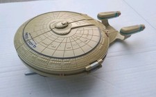 Star Trek: The Next Generation USS Enterprise NCC-1701-D. With 6 Figures