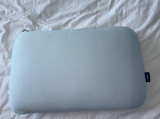casper Hybrid Snow pillow - cooling. amazing condition 