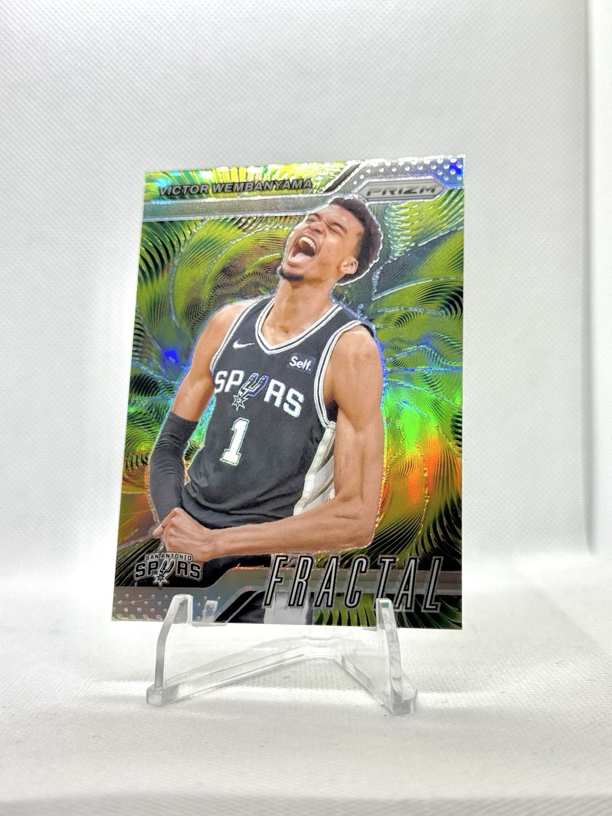 2024-25 Prizm VICTOR WEMBANYAMA #10 Silver Holo Fractal Insert Spurs