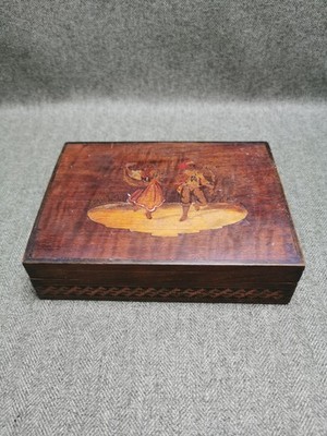 Vintage Intarsien Holzkiste Volkstänzer Intarsien Strohhalm Kunst Zigarette Schmuck Etui