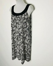 Ann Taylor LOFT Womens Dress S Sleeveless Black white Shift  Knee Lenght Short