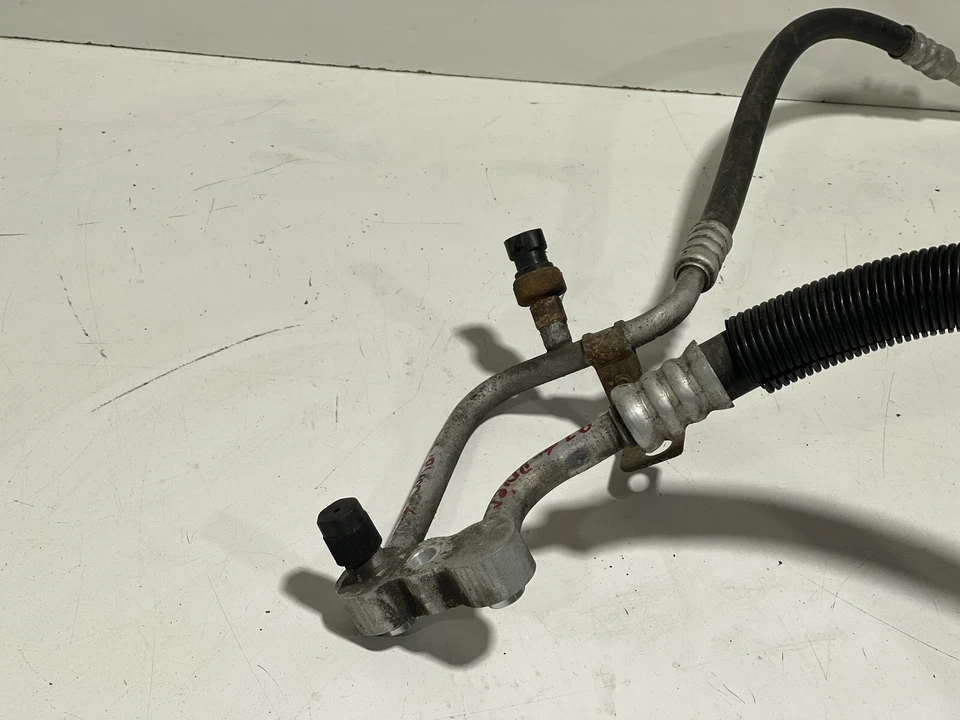 Jeep Wrangler TJ 1997 condensador de aire acondicionado a compresor a secador conjunto de manguera 2,5 L CC Foto 3 de 4