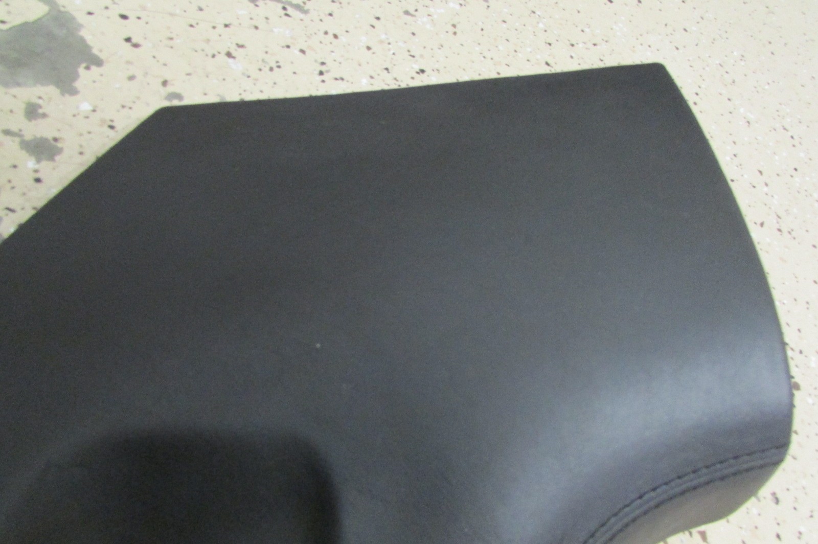 Lamborghini Gallardo LH, Left Forward Inner Rocker Trim, Used, P/N 401854887
