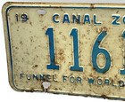 1975 Panama Canal Zone Funnel for World Commerce License Plate 11619 Rusty — photo 2