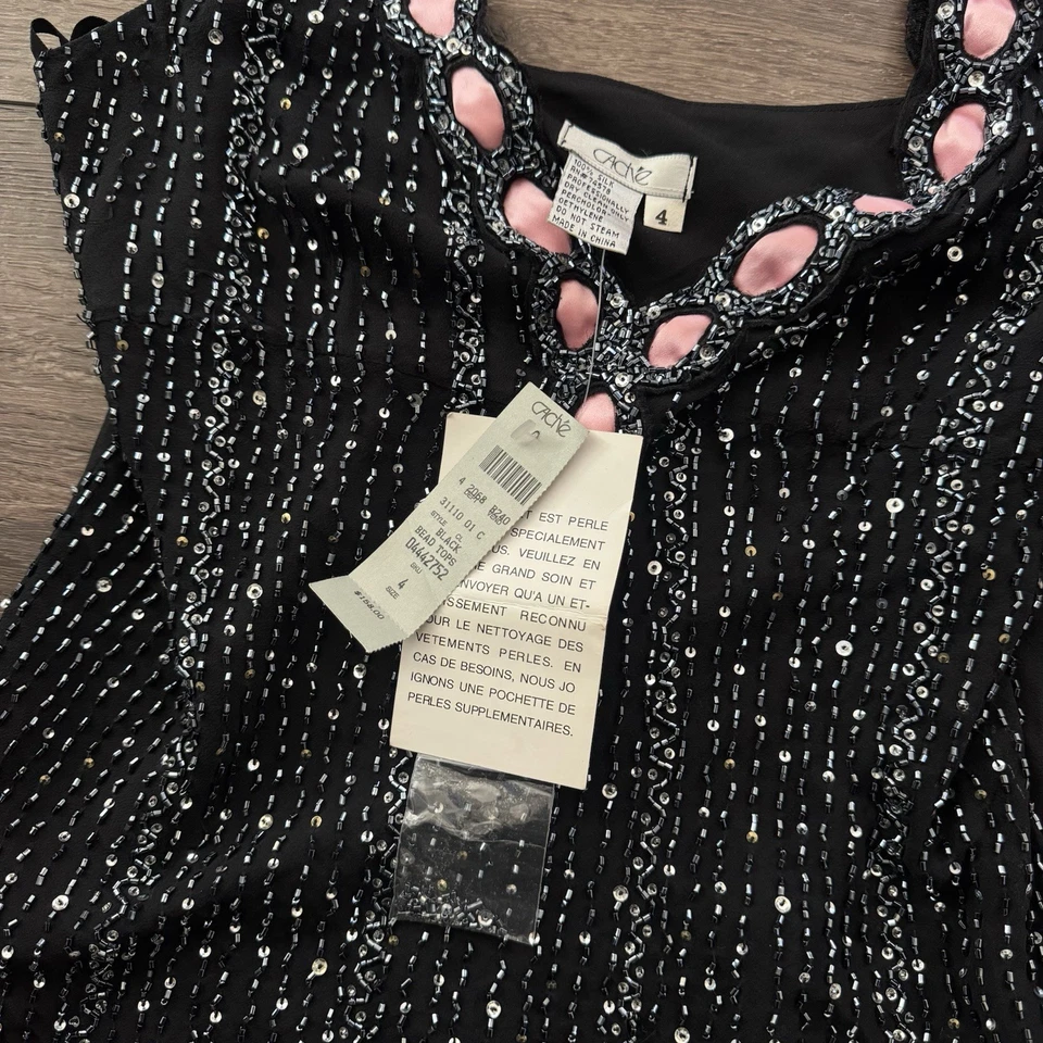 Top de seda con cuentas icónico negro y rosa Y2k caché talla 4 nuevo con etiquetas Foto 3 de 4