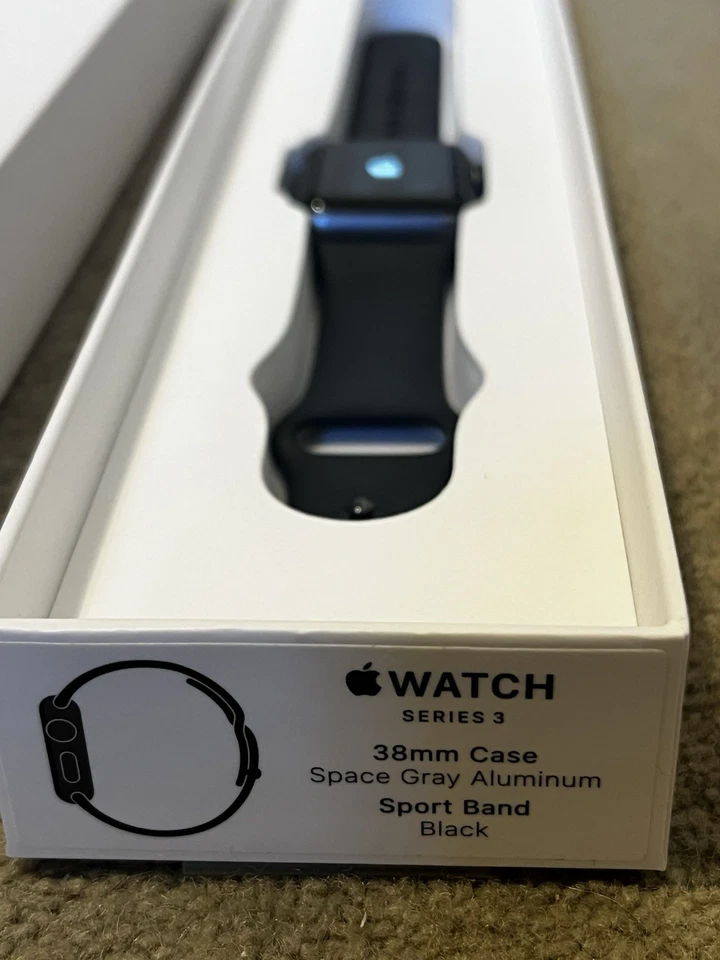 Apple iWatch Series 3 - Image 4 of 4