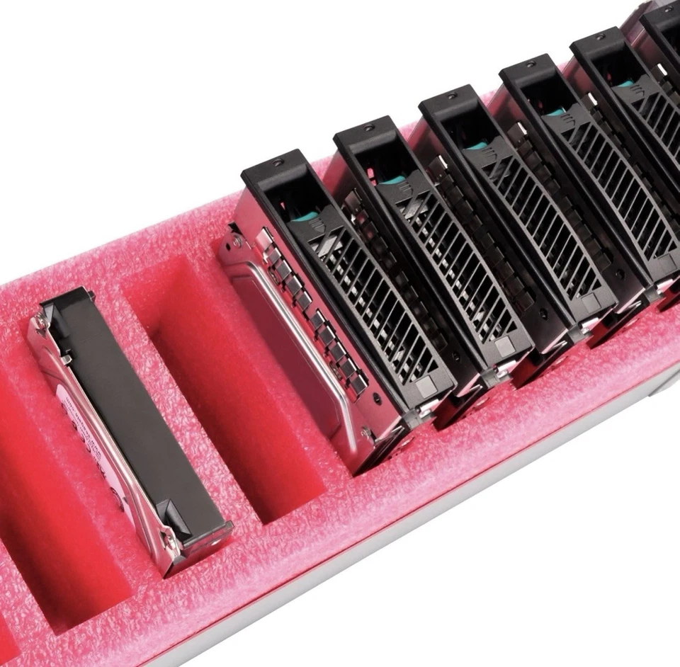 SilverStone RMB51-W Rackmount Storage Case, 5U 40pcs 3.5" Hard Drive Chassis - Image 4 of 4