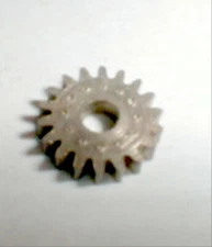 20 Tooth Metal Slot Car Pinion Gear Tradeship 48 Pitch 1/8 Inch Axle Vintage NOS