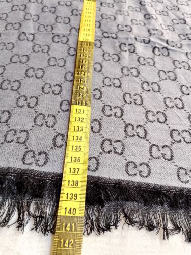 Gucci GG Auth Shawl Wrap Stole Scarf Silk and Wool - Picture 11 of 12