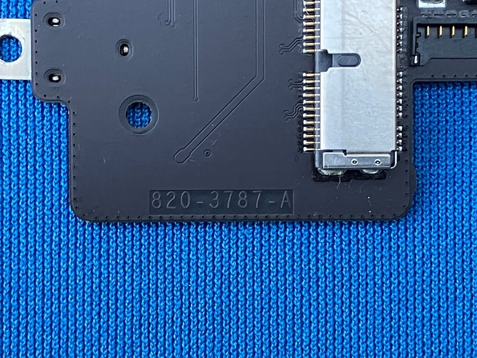 Logic Board for Macbook Pro 15" a1398 2013 2014 2.6Ghz i7 16GB 820-3787-A — 第 3/4 张图片