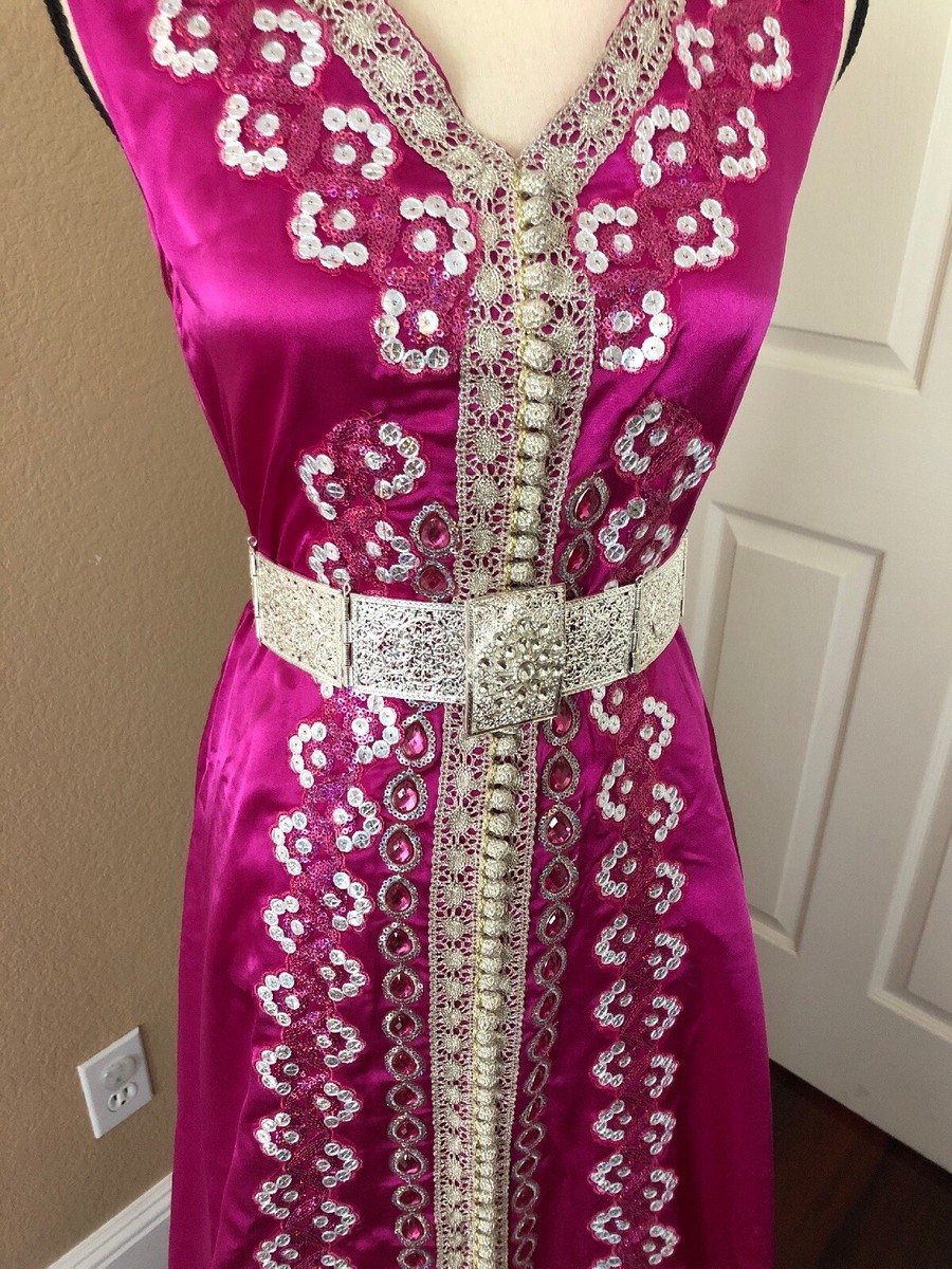 Caftan Fushia Moroccan Caftan Kaftan Takchita Size S TGB-2262-226