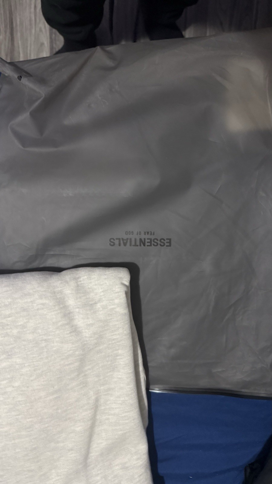 Fear of God Essentials Hoodie 'Light Oatmeal' - Brand New - Size Small thumbnail 3