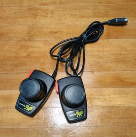 Atari 2600 Woodgrain 6 Switch, Joysticks, Paddels, Hookups, Games, Manuals