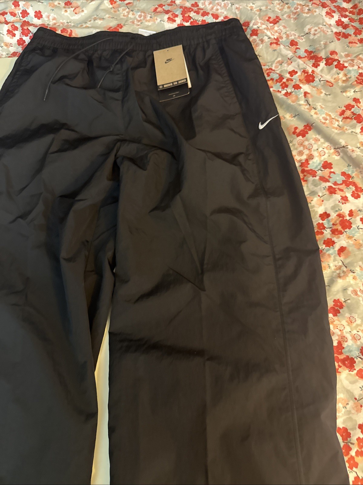 Nike Women's Windrunner High-Waisted Woven Open-Hem Pants Black Size Large image 5