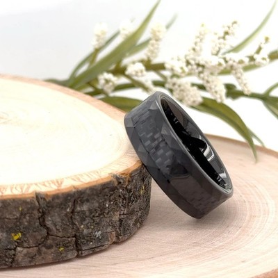 8mm Black Tungsten Christmas Gifts Ring Carbon Fiber Inlay With Faceted Band