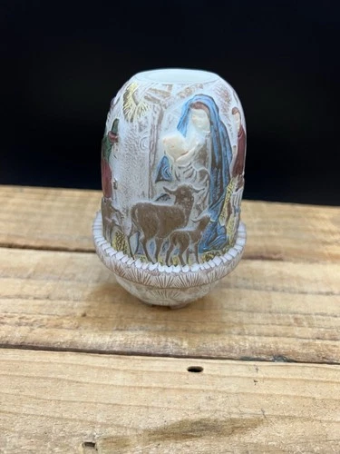 Fenton Glass BIRTH OF A SAVIOR Jesus Nativity Christmas Fairy Lamp  #1015/1500