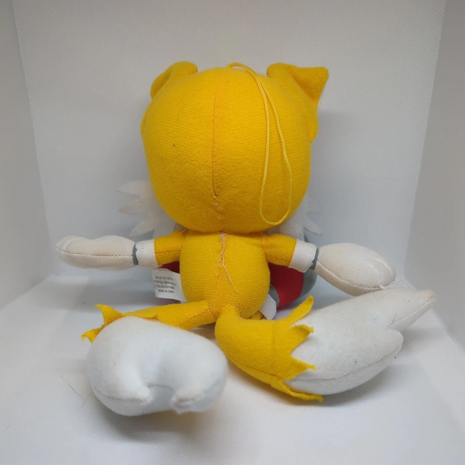 RARE 2003 Great Eastern Entertainment Sonic X Tails Plush (Better Condition) - Image 2 of 4