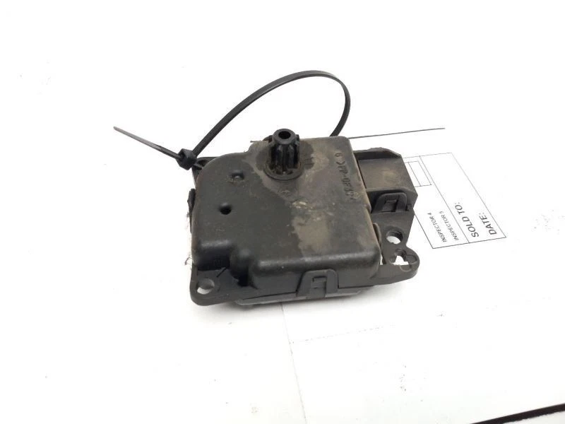 ПРИВОД ВЕНТИЛЯЦИОННОГО ОТВЕРСТИЯ ОВКВ подходит для DODGE GRAND CARAVAN 2008–2019 OEM M8679001 - Изображение 4 из 4