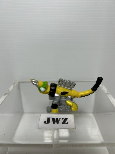Mattel Dinotrux Reptool Revvit 2015 Dreamworks DKD69 dinosauro rotante camaleonte - Foto 3 di 8
