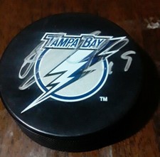 Brad Richards Autographed Tampa Bay Lightning  Puck Free Shipping!!