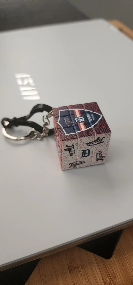 MLB Mini Keychain Speed Cubes Detroit Tigers 2025 Skubal - Image 3 of 4