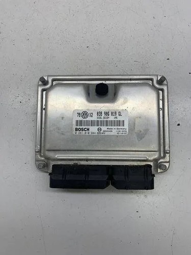 VW PASSAT B5 3B2 Motorsteuergerät ECU 0281010944 038906019GL 1.90 23943754