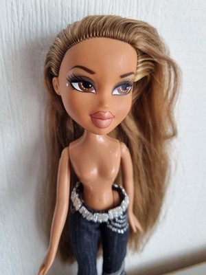 BRATZ 2006 Forever Diamondz Yasmin Fashion Doll MGA