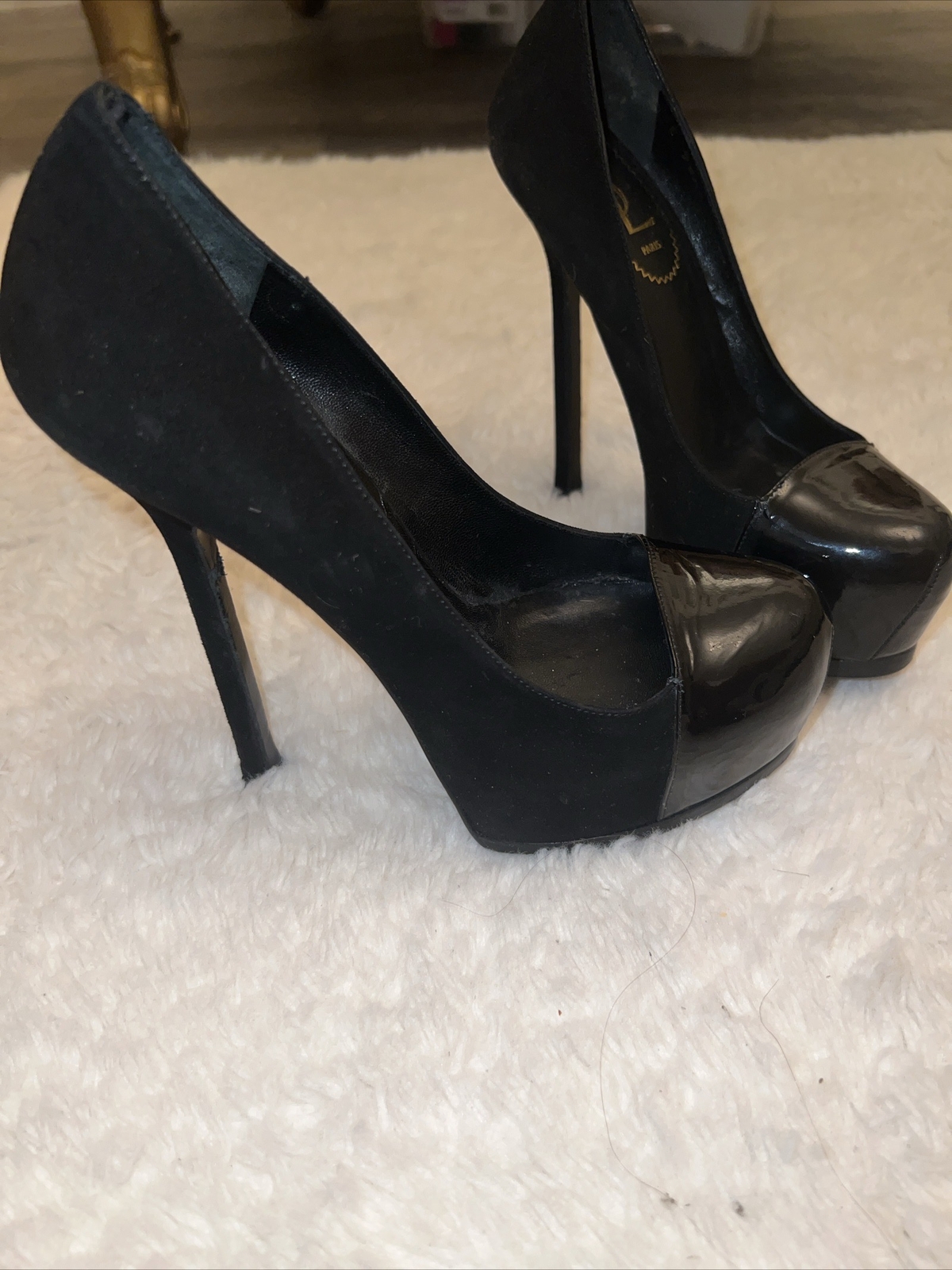 Décolleté YSL Yves Saint Laurent in pelle verniciata nera Tribtoo 140 plateau taglia 35 5