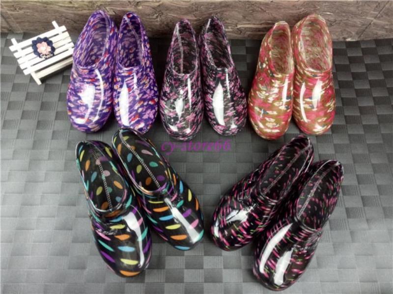 clarks kitchen shoes