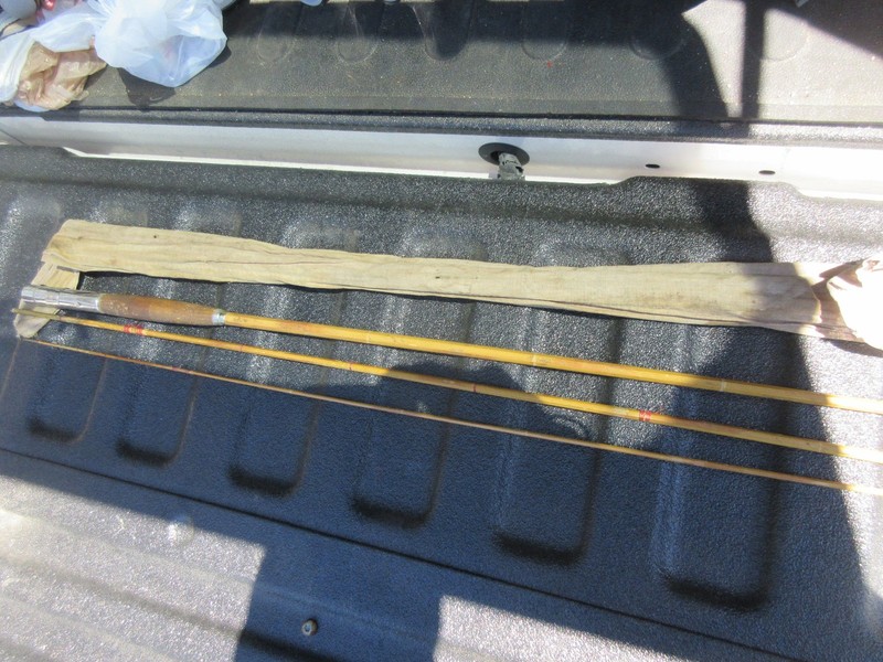 Antique 3-piece bamboo fly rod. 9'-0" length  (P561)