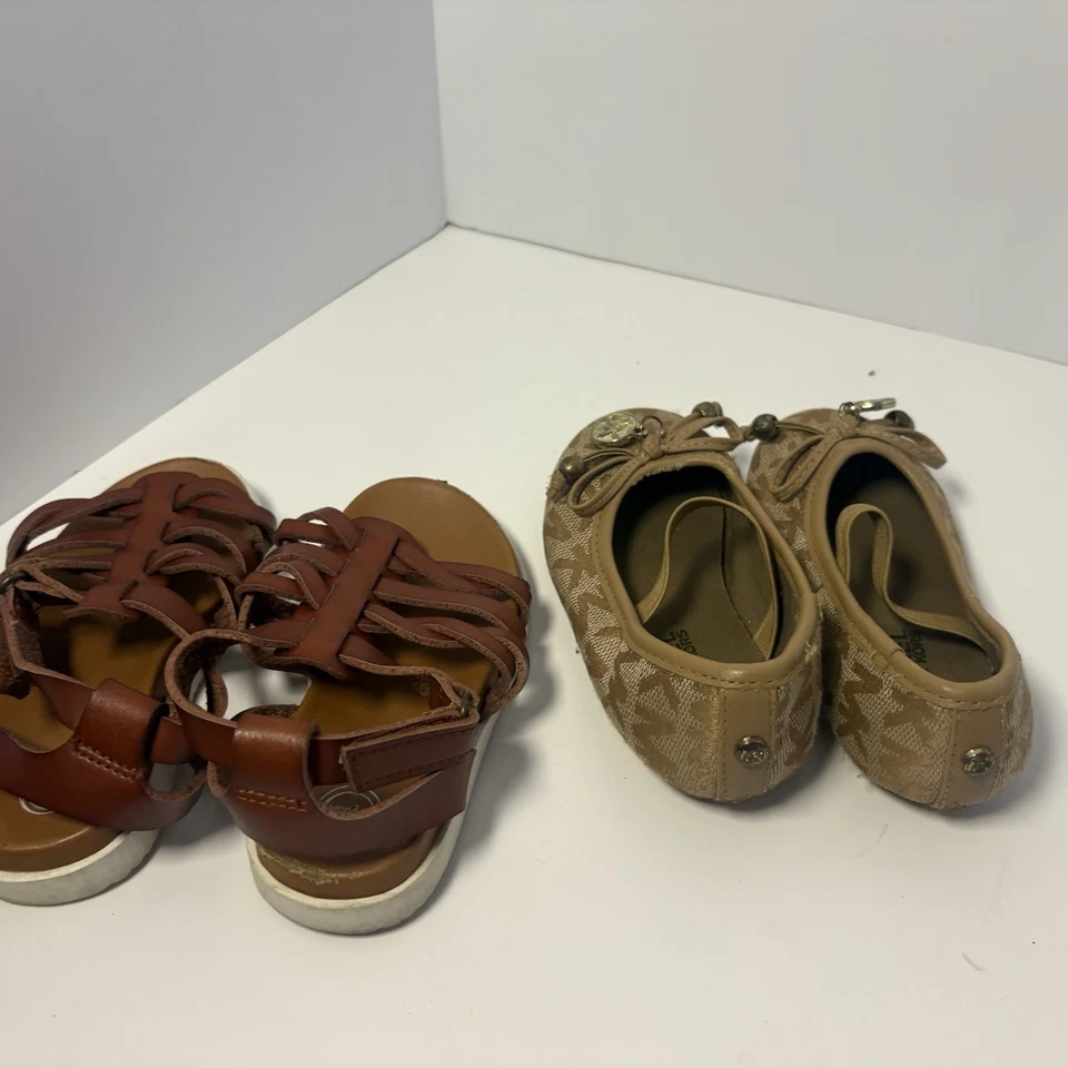 Zapatos y sandalias Michael Kors para bebé niña Wonder Nation talla 5c Foto 3 de 4