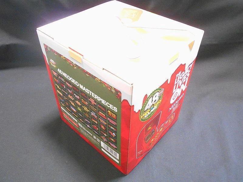 SNK NEOGEO mini Christmas Limited Edition 15000 Contains 48 titles with box - Image 3 of 4