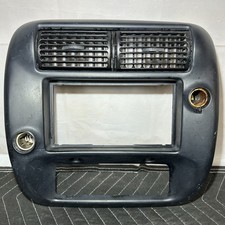 1995-2004 Ford Ranger Radio Dash Bezel Center Vents 2wd Oem F67b1004302aw