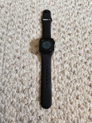 Apple Watch Gen 5 40mm, black with original band