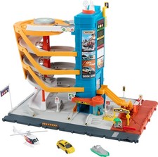 Matchbox Action Drivers Transportation Center Playset with 1:64 Scale Vehicles