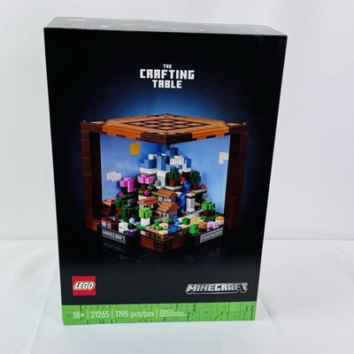 LEGO Minecraft The Crafting Table Collectible Video Game Building