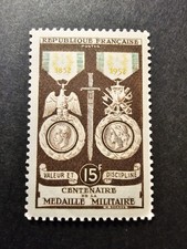 FRANCE TIMBRE  CENTENAIRE DE LA MÉDAILLE MILITAIRE N°927 NEUF ** LUXE MNH 1952